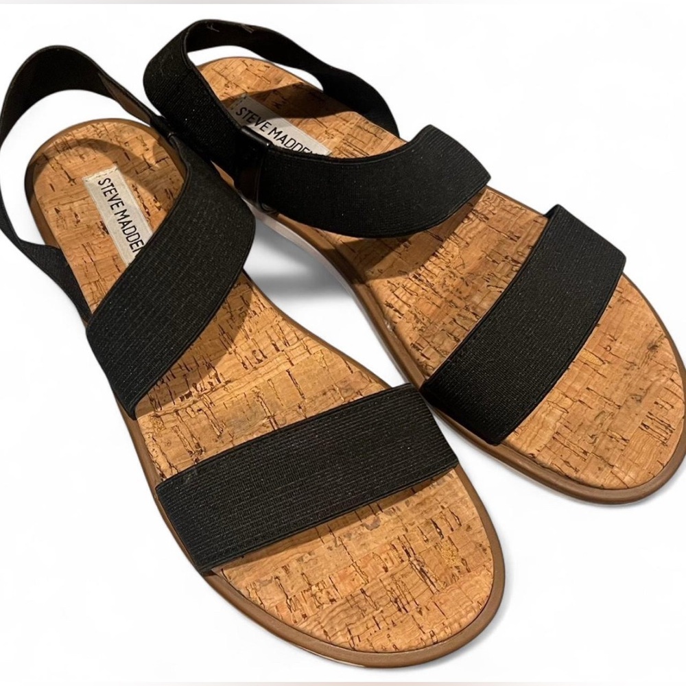 NWB Steve Madden Strappy Sandals